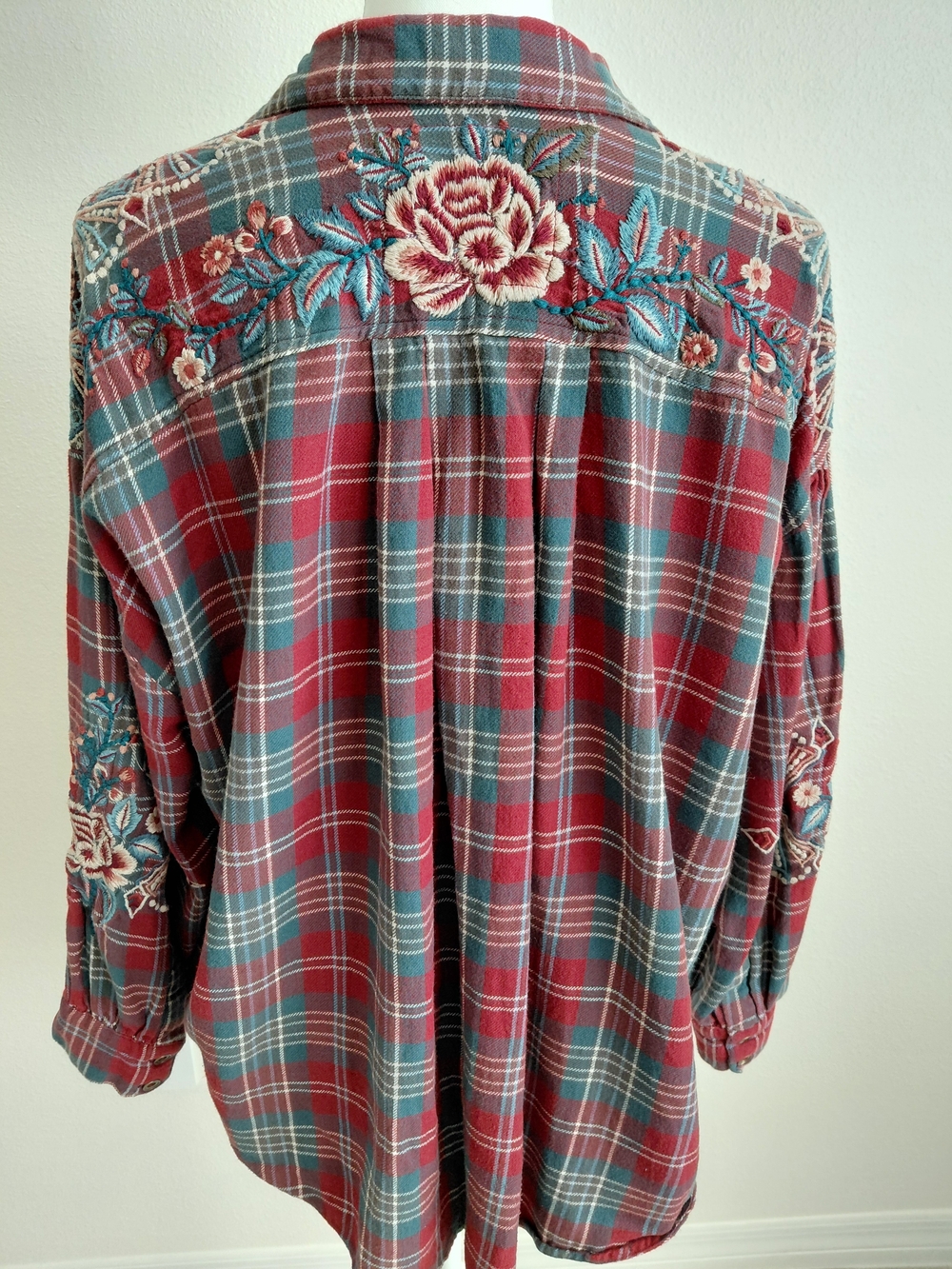 Kyla Seo Embroidered Plaid Flannel Shirt Small Boho Floral Cotton Button Front - Picture 3 of 9